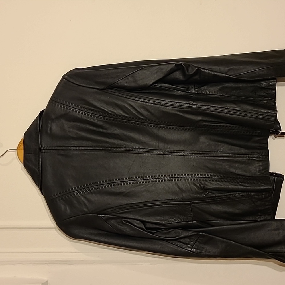 Leather jacket - Picture 4 of 4